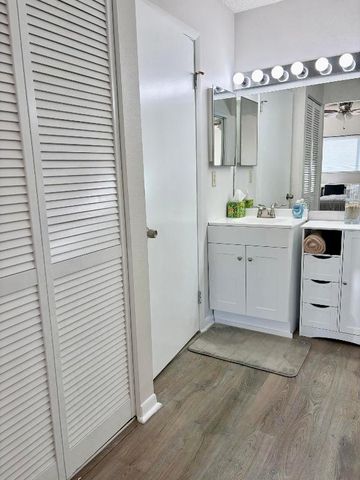 15451 Pembridge Drive 217, Delray Beach, FL 33484