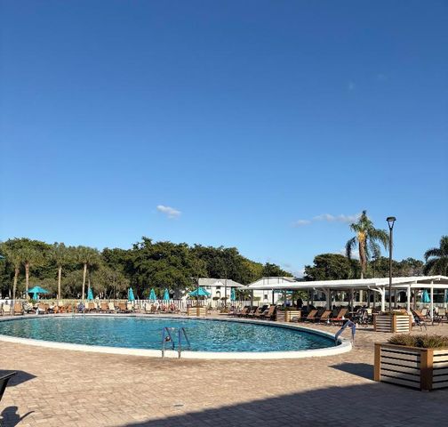 15451 Pembridge Drive 217, Delray Beach, FL 33484