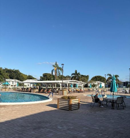 15451 Pembridge Drive 217, Delray Beach, FL 33484