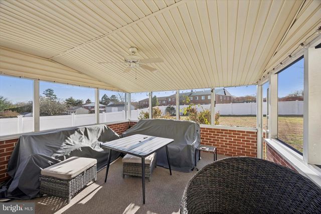 756 BURDETT, Upper Chichester, PA 19014