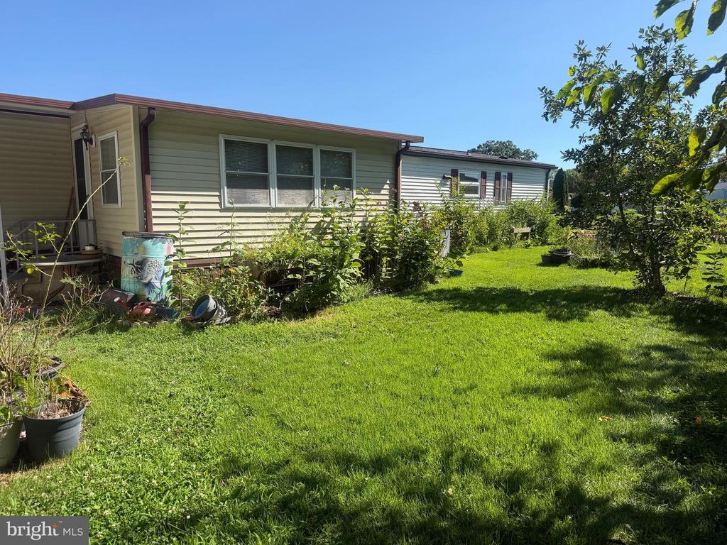 273 MAYFLOWER DR, BUENA, NJ 08310 — photo 2