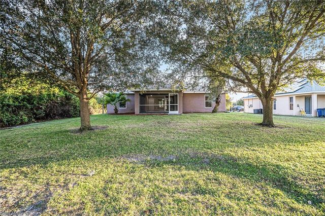4306 14th ST SW, Lehigh Acres, FL 33976