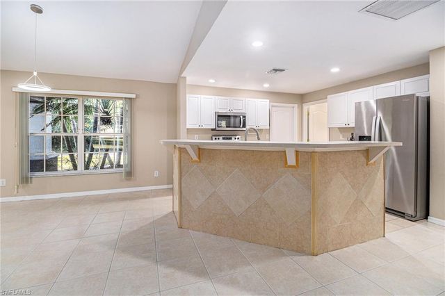 4306 14th ST SW, Lehigh Acres, FL 33976