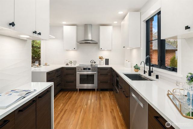1111 37th Avenue E, Seattle, WA 98112