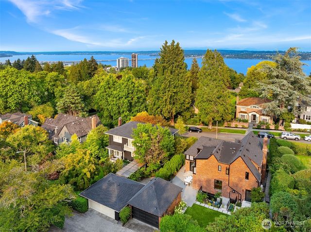 1111 37th Avenue E, Seattle, WA 98112
