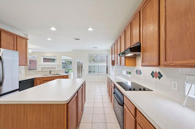 5918 Pebble Bank Lane, Houston, TX 77041