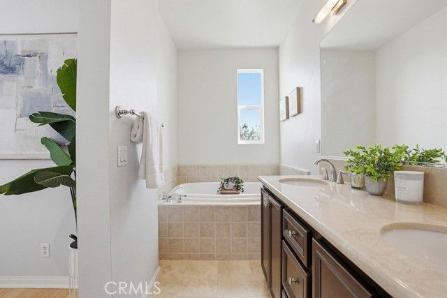 24 Midtown, Aliso Viejo, CA 92656