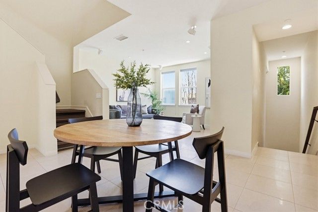 24 Midtown, Aliso Viejo, CA 92656