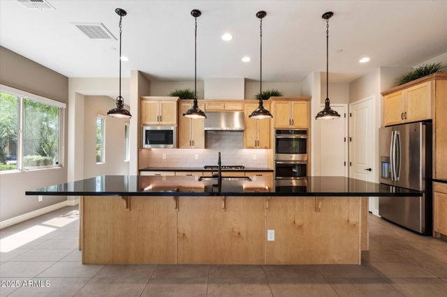 7508 E VIA DE LUNA Drive, Scottsdale, AZ 85255