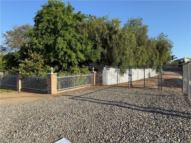 26825 Lazy Creek Rd, Menifee, CA 92586
