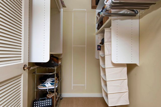 350 S John Q Hammons Parkway 8-B, Springfield, MO 65806