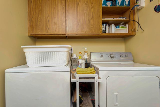 350 S John Q Hammons Parkway 8-B, Springfield, MO 65806