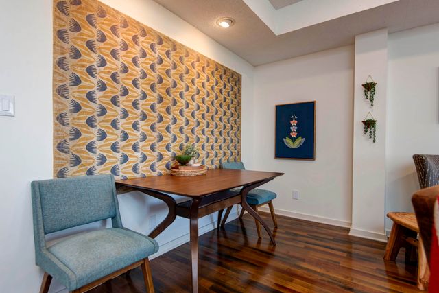 350 S John Q Hammons Parkway 8-B, Springfield, MO 65806