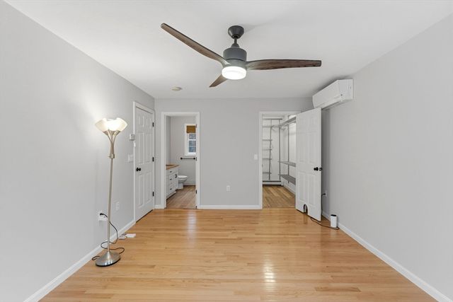 25 Stanphyl Rd, Uxbridge, MA 01569