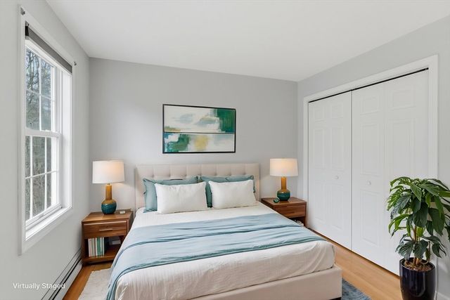 25 Stanphyl Rd, Uxbridge, MA 01569