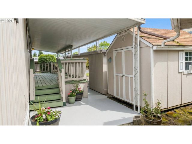 2681 Se RIVER Rd #29, Hillsboro, OR 97123