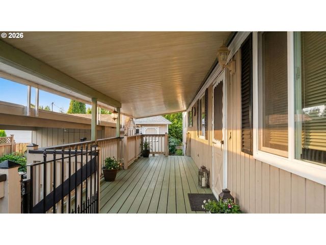 2681 Se RIVER Rd #29, Hillsboro, OR 97123