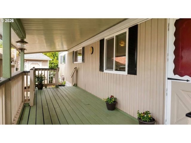 2681 Se RIVER Rd #29, Hillsboro, OR 97123