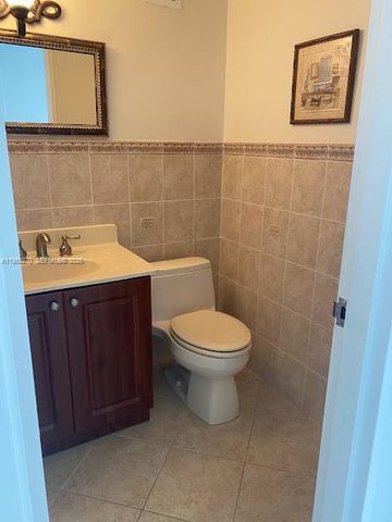 5601 Collins Ave 1524, Miami Beach, FL 33140