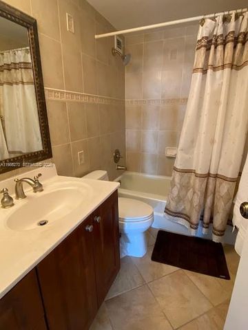 5601 Collins Ave 1524, Miami Beach, FL 33140