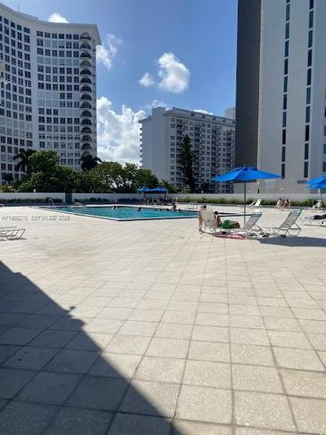 5601 Collins Ave 1524, Miami Beach, FL 33140