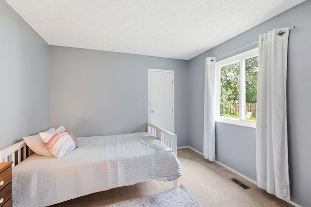 525 Saulsbury Court, Columbus, OH 43230