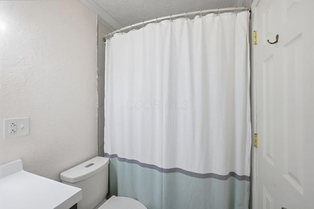 525 Saulsbury Court, Columbus, OH 43230
