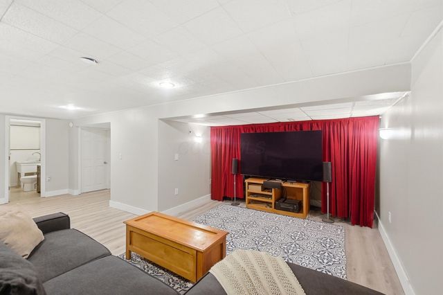 525 Saulsbury Court, Columbus, OH 43230