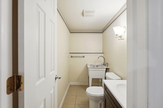525 Saulsbury Court, Columbus, OH 43230