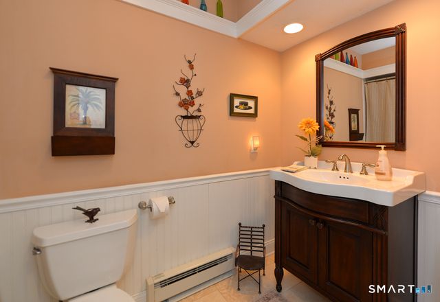 648 Heritage Village B, Southbury, CT 06488