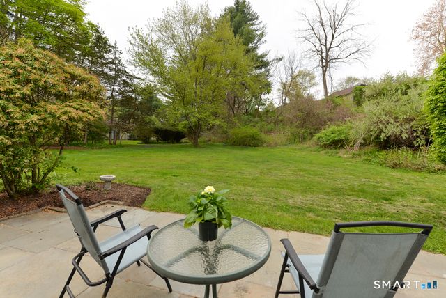 648 Heritage Village B, Southbury, CT 06488