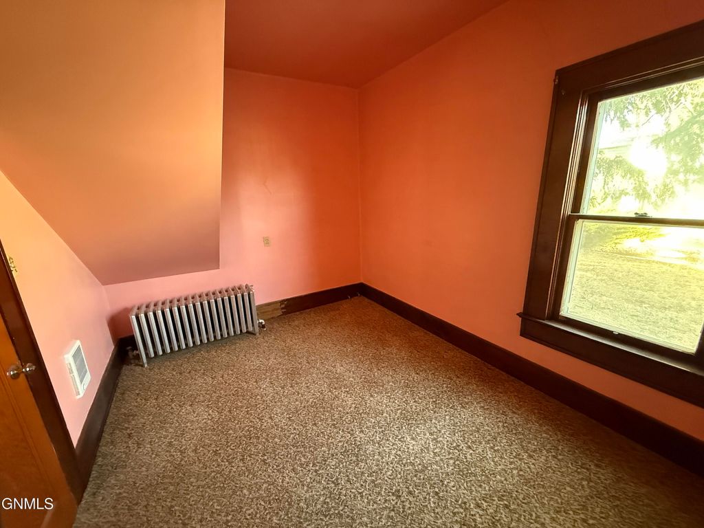 207 Dakota Street N, Elgin, ND 58533 photo 16