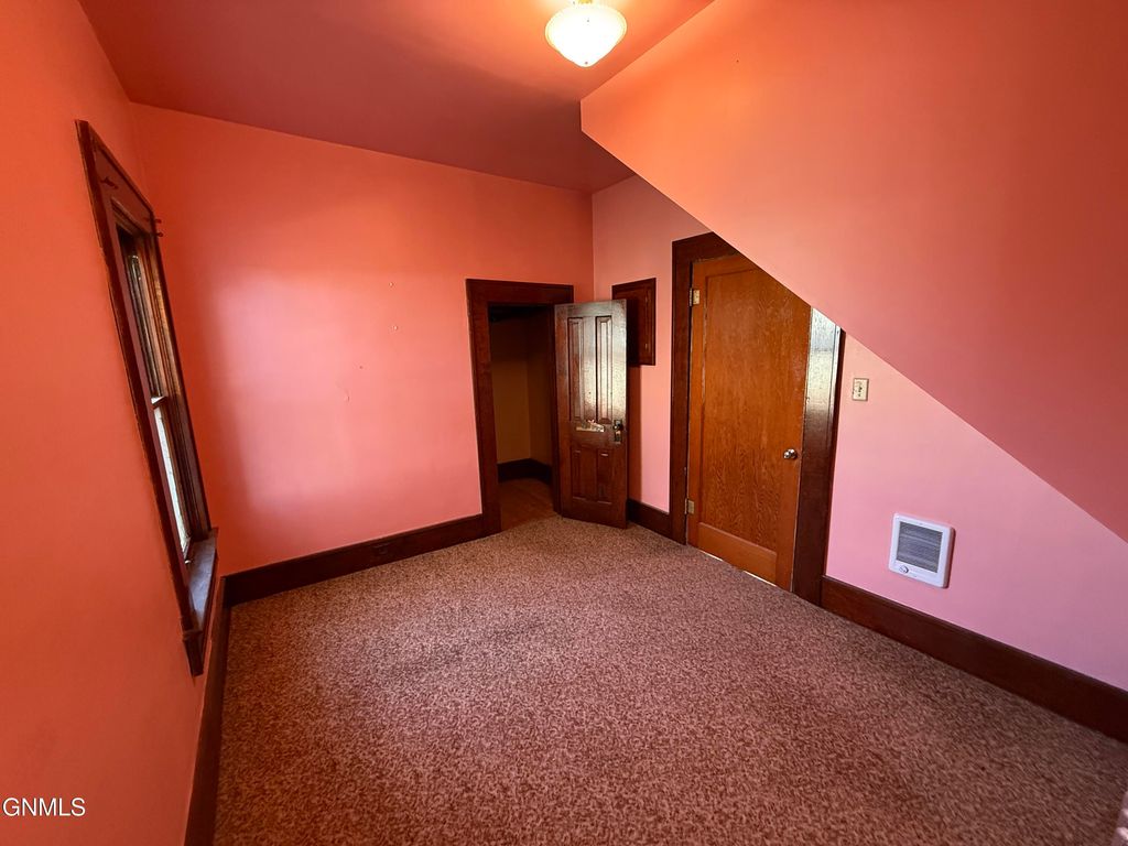 207 Dakota Street N, Elgin, ND 58533 photo 17