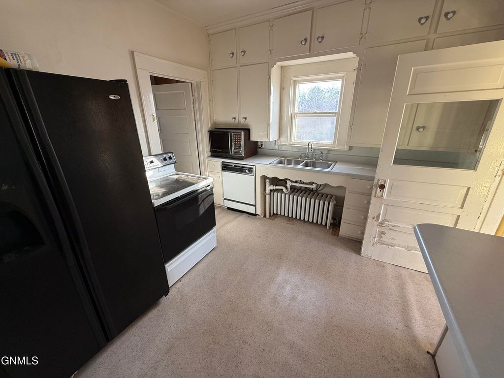 207 Dakota Street N, Elgin, ND 58533 photo 18