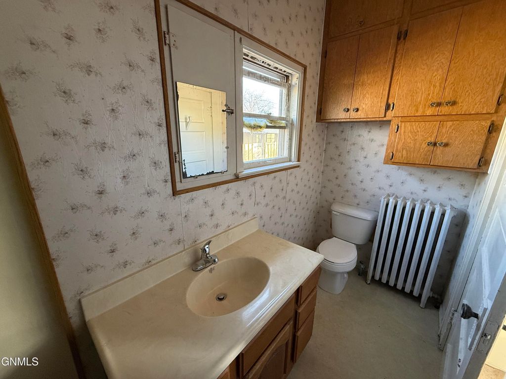 207 Dakota Street N, Elgin, ND 58533 photo 22