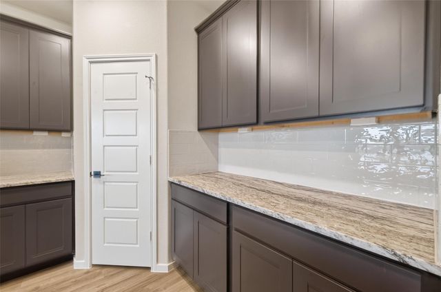 27203 Leeward Jetty Drive, Katy, TX 77493