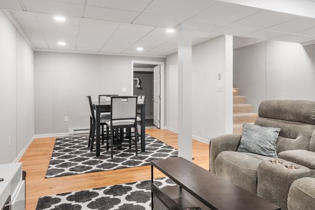 10 Stone St 1, Auburn, MA 01527