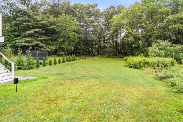10 Stone St 1, Auburn, MA 01527
