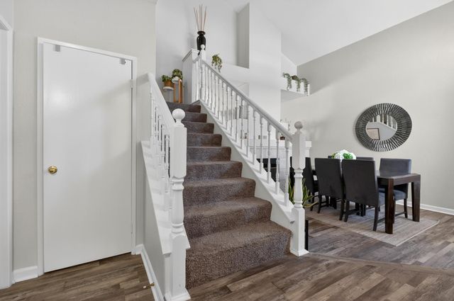 5347 Coral Creek Way, Elk Grove, CA 95758