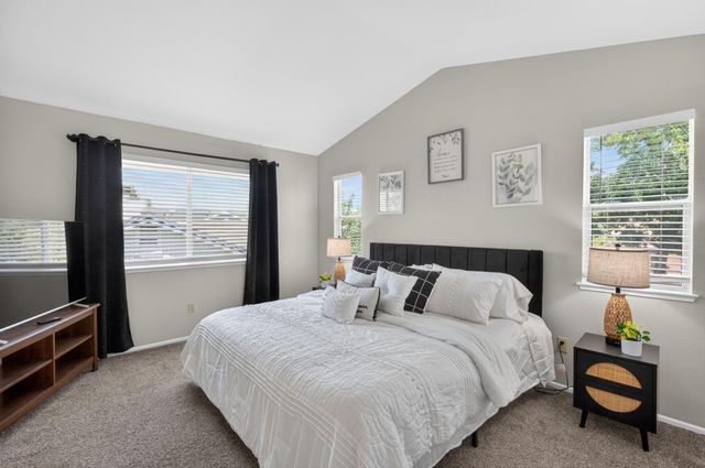 5347 Coral Creek Way, Elk Grove, CA 95758