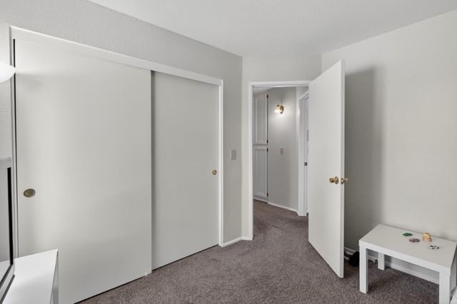 5347 Coral Creek Way, Elk Grove, CA 95758