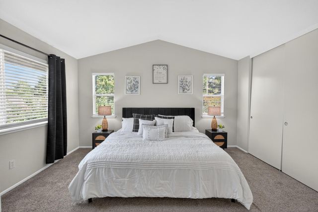 5347 Coral Creek Way, Elk Grove, CA 95758