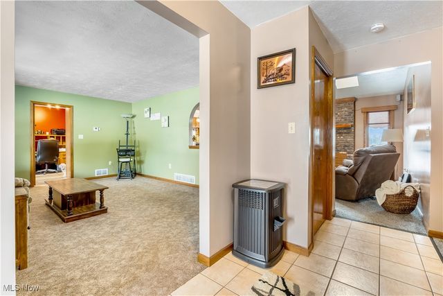 1037 Atkins Road, Geneva, OH 44041