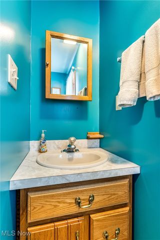 1037 Atkins Road, Geneva, OH 44041