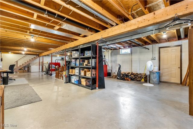 1037 Atkins Road, Geneva, OH 44041