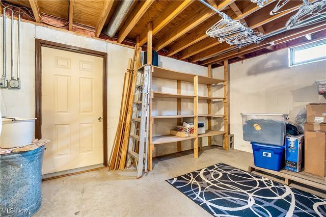 1037 Atkins Road, Geneva, OH 44041