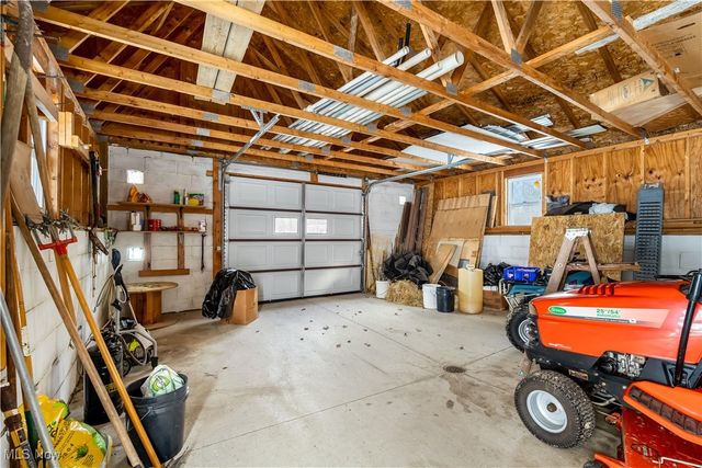 1037 Atkins Road, Geneva, OH 44041