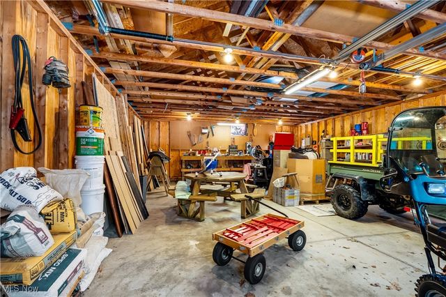 1037 Atkins Road, Geneva, OH 44041