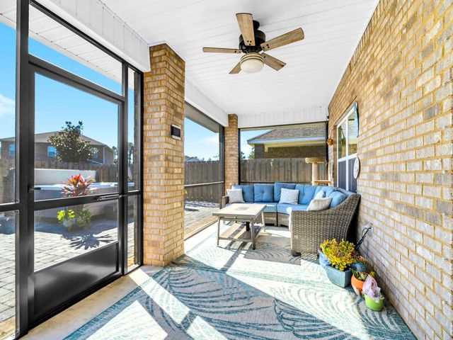 216 Beaver Trail Drive, Freeport, FL 32439