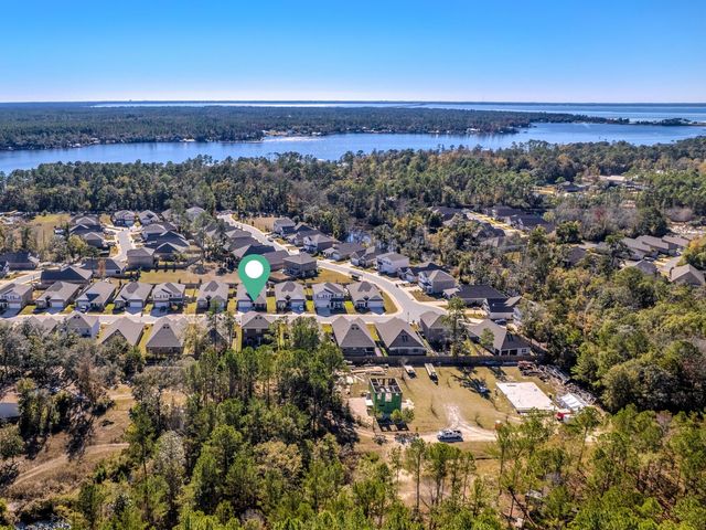 216 Beaver Trail Drive, Freeport, FL 32439